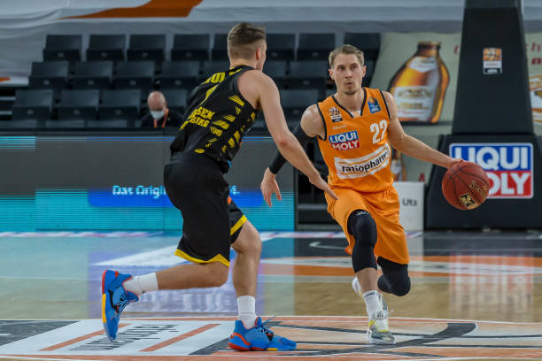 石等危险情 石等危险情